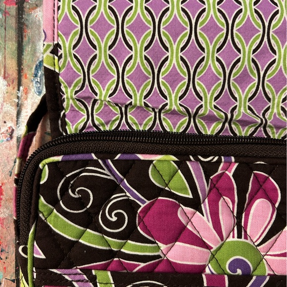 Vera Bradley *Retired Pattern* - Small Crossbody Bag - Purple Punch - Picture 4 of 6